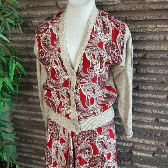 Ralph Lauren Vintage 90s Red Paisley Sweater and Skirt Outfit Size 4 - Picture 6 of 12